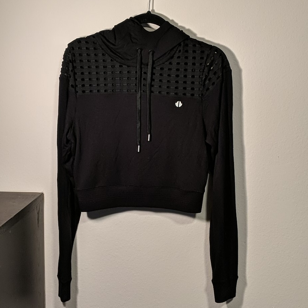 Thrive Societe Crop Hoodie